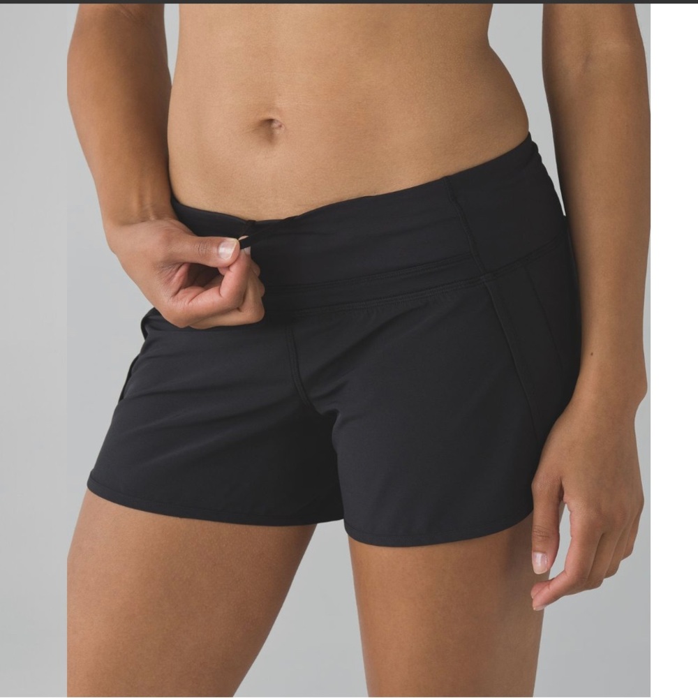 Lululemon Run Times Short *4-way Stretch 4"